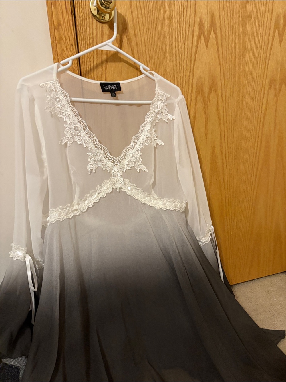 Dolls Kill Widow ombre Lace-Trim Long Sleeve Dress in White and Gray.